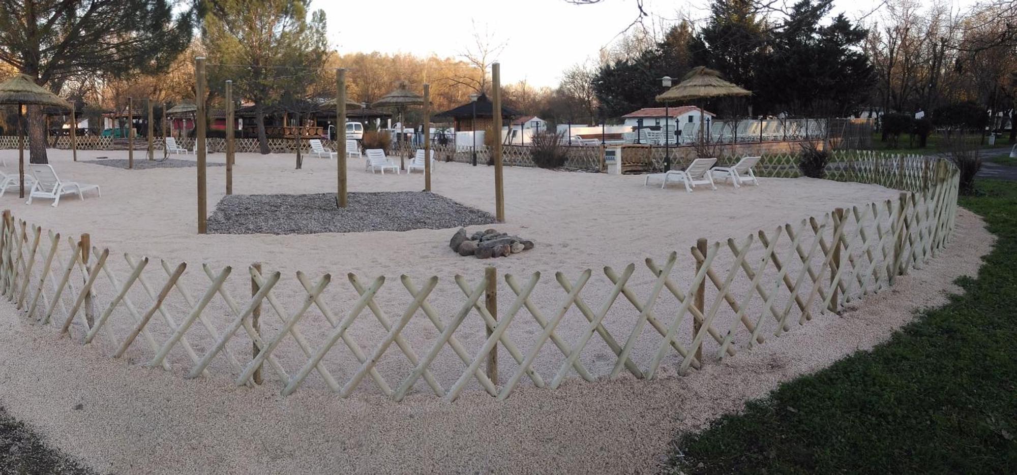 Camping Le Fief D'Anduze Zewnętrze zdjęcie
