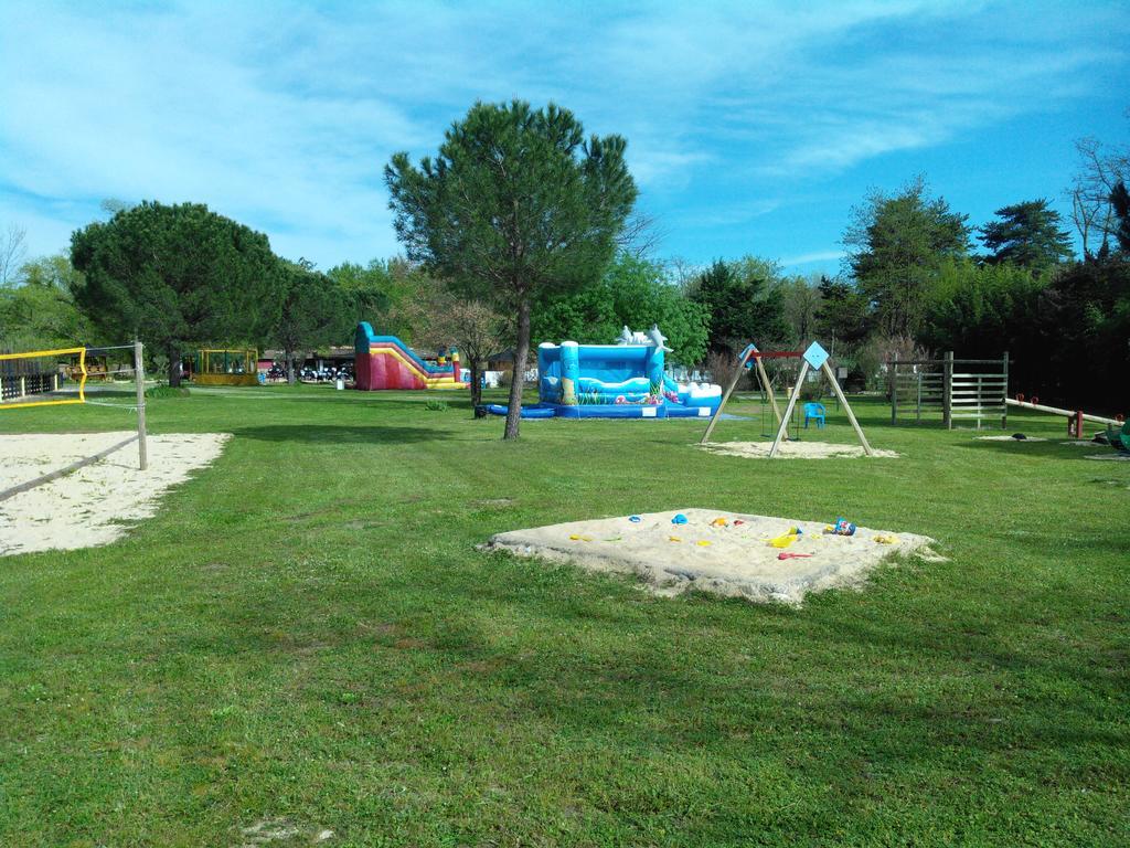 Camping Le Fief D'Anduze Zewnętrze zdjęcie